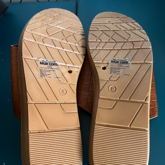 Women's Brown Woven Slide Sandals - Picture 3 of 3